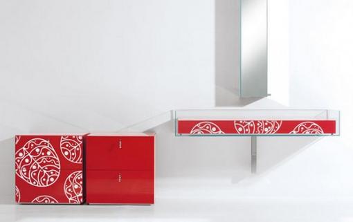 Bright-Glass-Bathroom-furniture-with-floral-motif-by-Cog_002