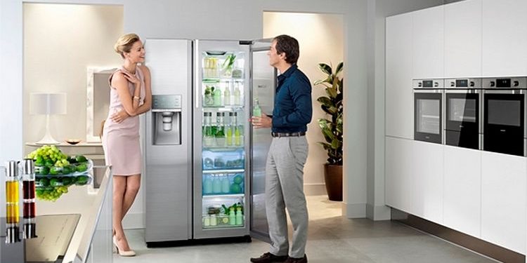 Samsung Food ShowCase hűtőszekrény:  praktikus és hatékony kialakításával új színt visz a mindennapokba