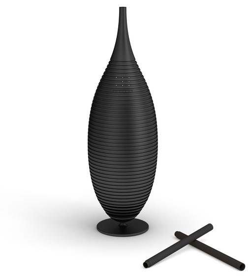 Lakásdekorációnak beillő fekete-fehér, fémborítású légtisztító berendezések Svájcból.