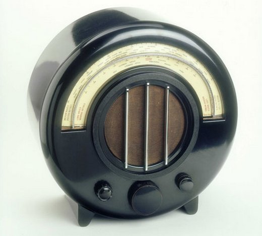 Ekco Model AD-65’ rádió - Wells Coates