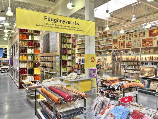 Átépült a bauMax Bp. XVII. kerületi áruháza