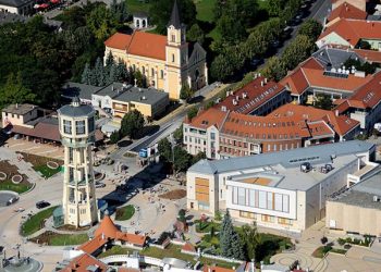 A felújított siófoki víztoronyban egyedülálló látogatóközpont kapott helyet a Samsung támogatásával - Forrás: MTI/H. Szabó Sándor