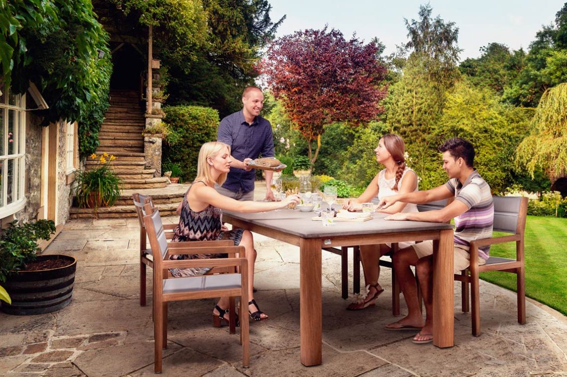 Kert trendek 2018 - kerti bútor, színek, kerttervezés, kültéri anyagok, kerti konyha és étkező