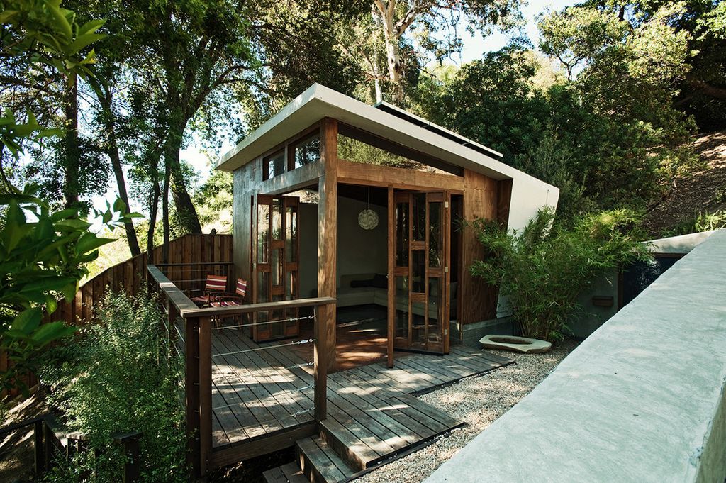 Házikó a hátsó kertben - ötletek pihenéshez, kerti tevékenységekhez Házikó a hátsó kertben - ötletek pihenéshez, kerti tevékenységekhez