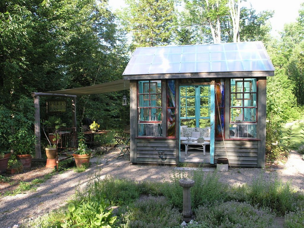 Házikó a hátsó kertben - ötletek pihenéshez, kerti tevékenységekhez Házikó a hátsó kertben - ötletek pihenéshez, kerti tevékenységekhez