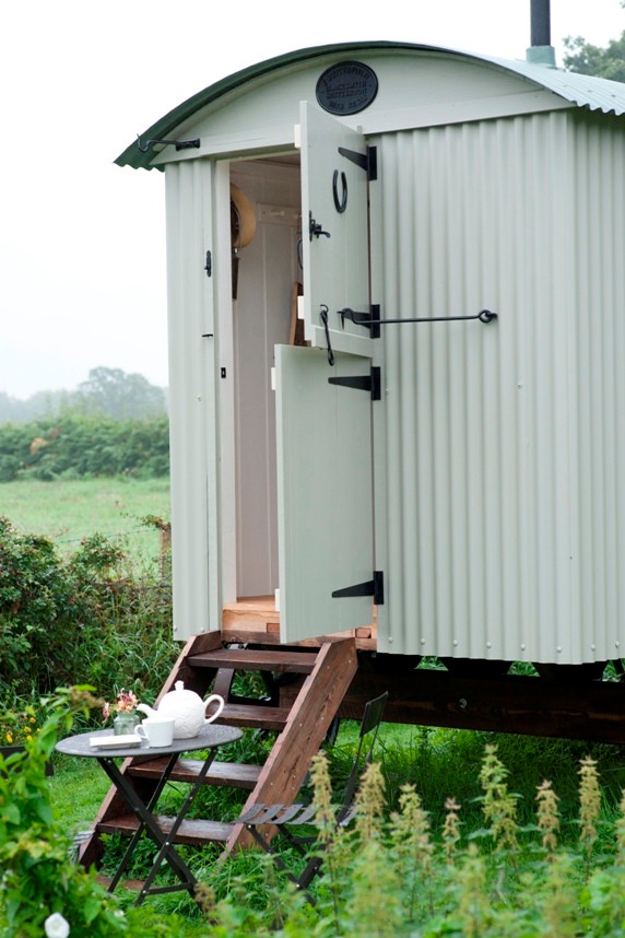 Házikó a hátsó kertben - ötletek pihenéshez, kerti tevékenységekhez Házikó a hátsó kertben - ötletek pihenéshez, kerti tevékenységekhez