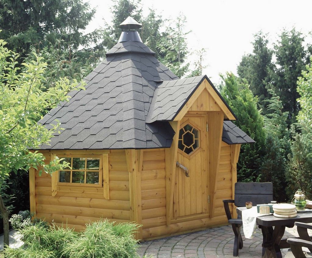 Házikó a hátsó kertben - ötletek pihenéshez, kerti tevékenységekhez Házikó a hátsó kertben - ötletek pihenéshez, kerti tevékenységekhez