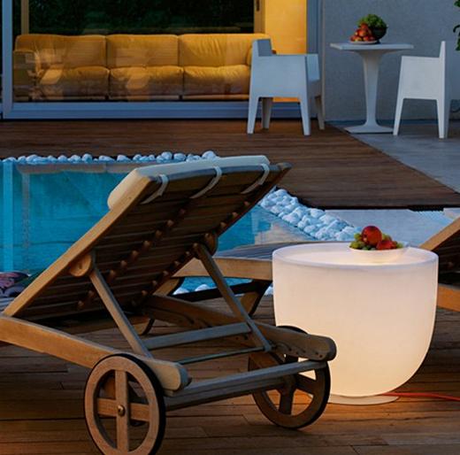 Nagyszabású kerti partikra: világító kerti bútor kollekció - Modoluce ATOLLO