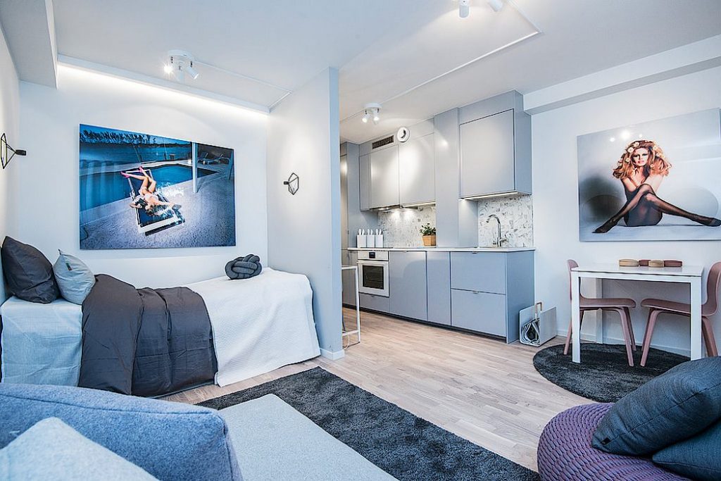Mini lakás egyszerű, praktikus berendezéssel, 25m2-en a 2016-os év színei - Pantone - köszönnek vissza