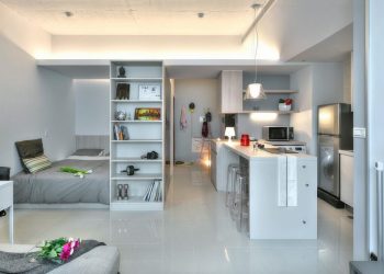 Kis 32m2-es lakás tervei egy egyedülálló férfinak, praktikus konyhával