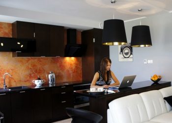 Elegancia, stílusos lakberendezés, kényelmes élettér - nem lehetetlen 34nm-en sem