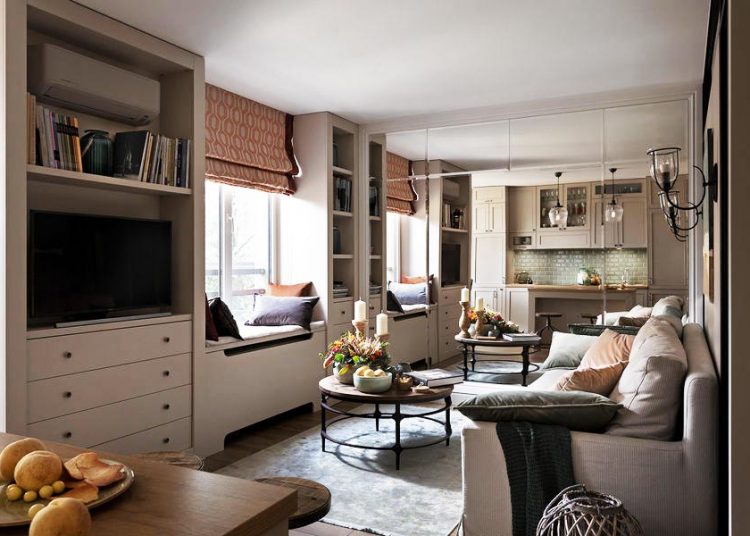 Klasszikus szépség - 36m2-es lakás térnövelő tükörfallal, szép, hangulatos berendezéssel, ügyesen kialakított külön hálószobával