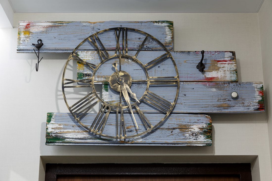 Fiatal férfi 40m2-es lakása tágas hálószobával, társasági életre tervezett modern konyhával Fiatal férfi 40m2-es lakása tágas hálószobával, társasági életre tervezett modern konyhával