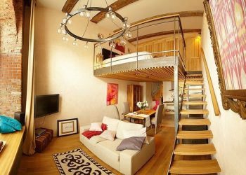 Galéria építésével 40m2-es nagy belmagasságú üres helyiségből 53m2-es lakás kialakítása