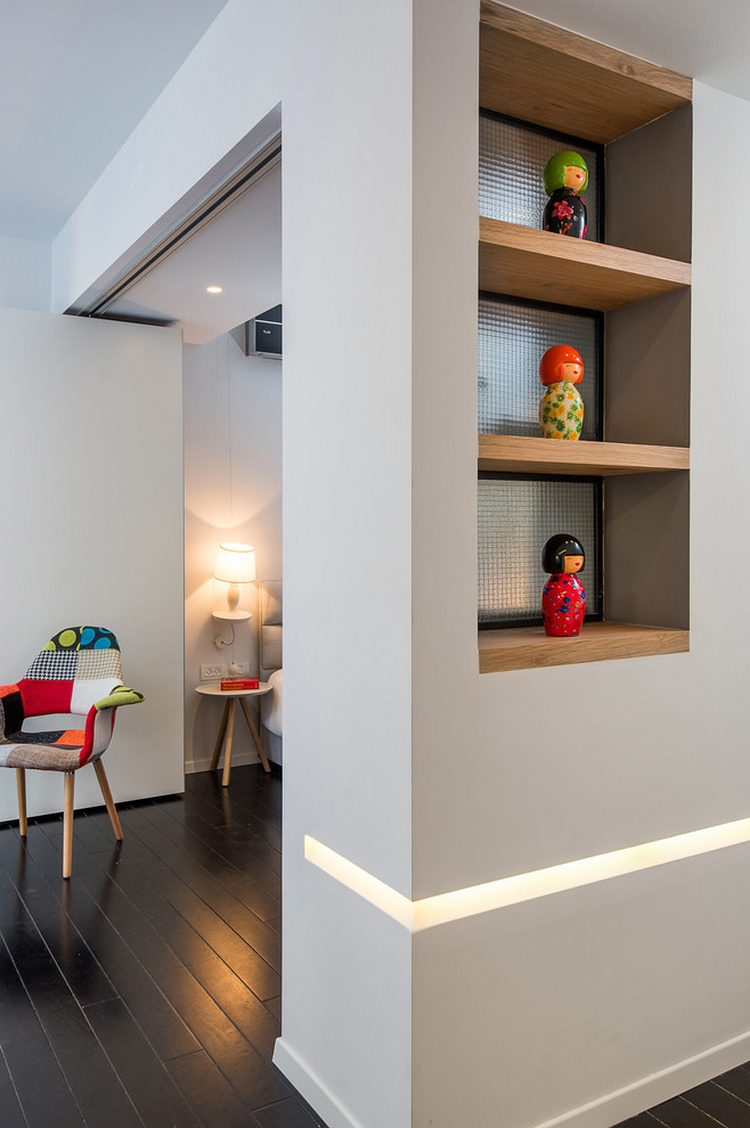 Világos, tágas, fiatalos lakberendezés 45m2-en - sárga konyha, forgatható és eltolható panelekkel leválasztott hálószoba Világos, tágas, fiatalos lakberendezés 45m2-en - sárga konyha, forgatható és eltolható panelekkel leválasztott hálószoba