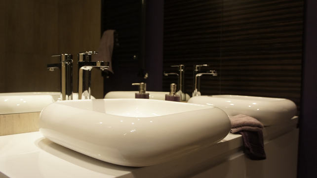 Modern mosdó Modern mosdó