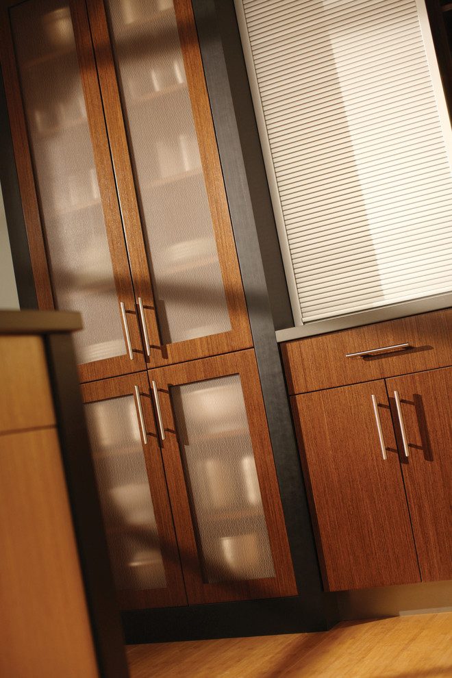 Ötletek: modern konyha, praktikus tárolási megoldások tárházával