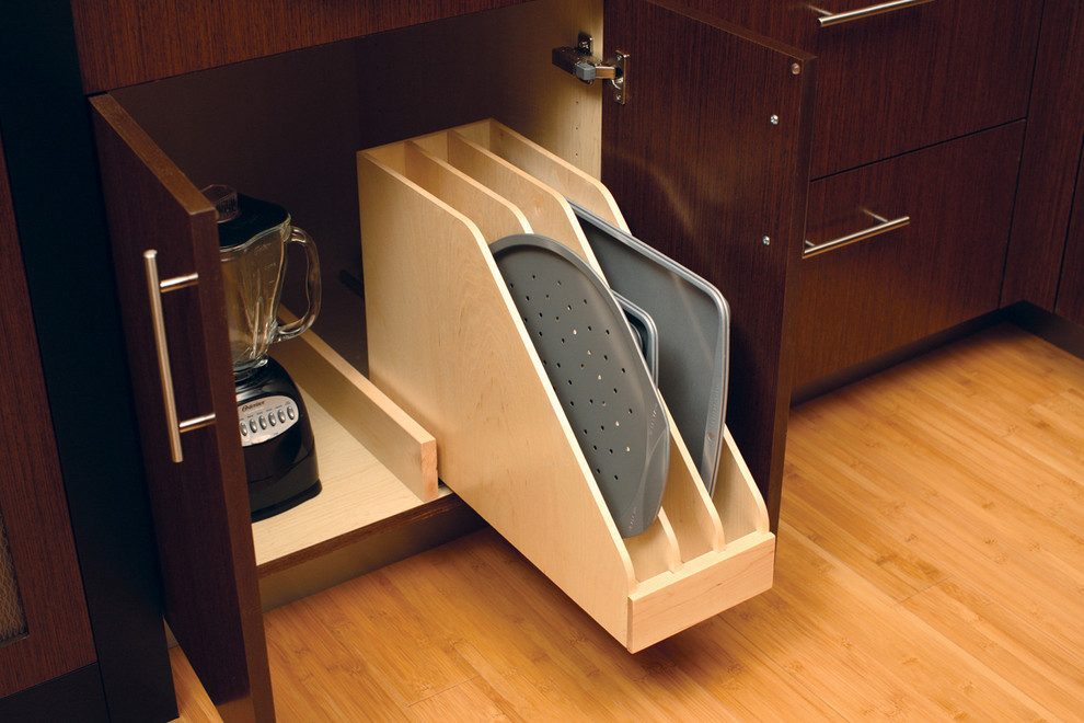 Ötletek: modern konyha, praktikus tárolási megoldások tárházával