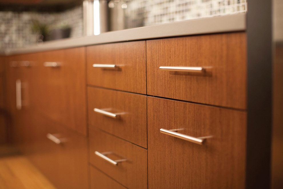 Ötletek: modern konyha, praktikus tárolási megoldások tárházával