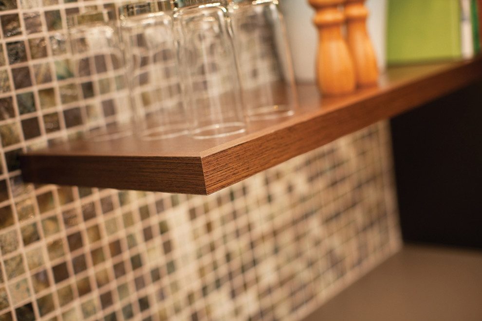 Ötletek: modern konyha, praktikus tárolási megoldások tárházával