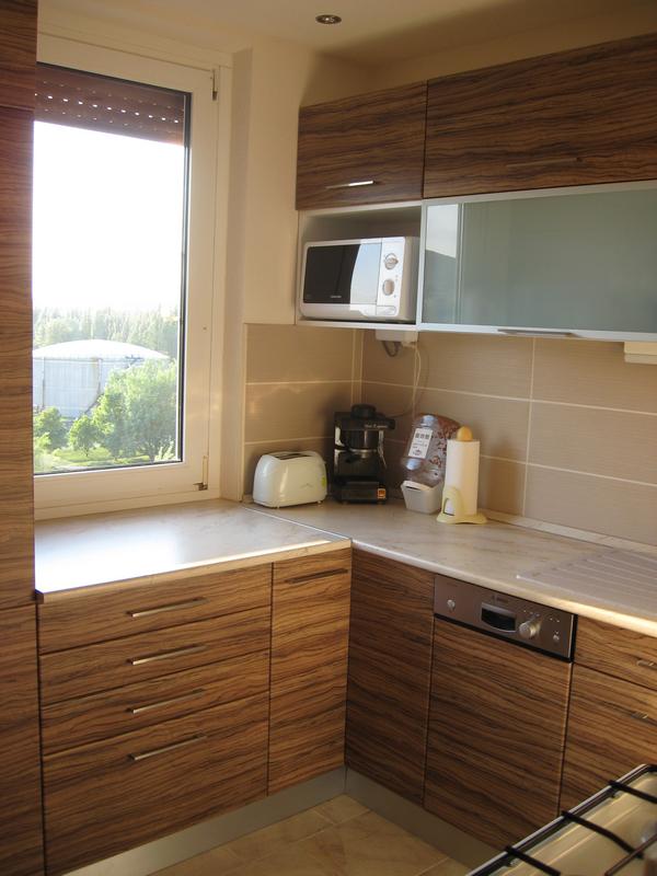 Panellakás felújítása - a konyha - ilyen volt