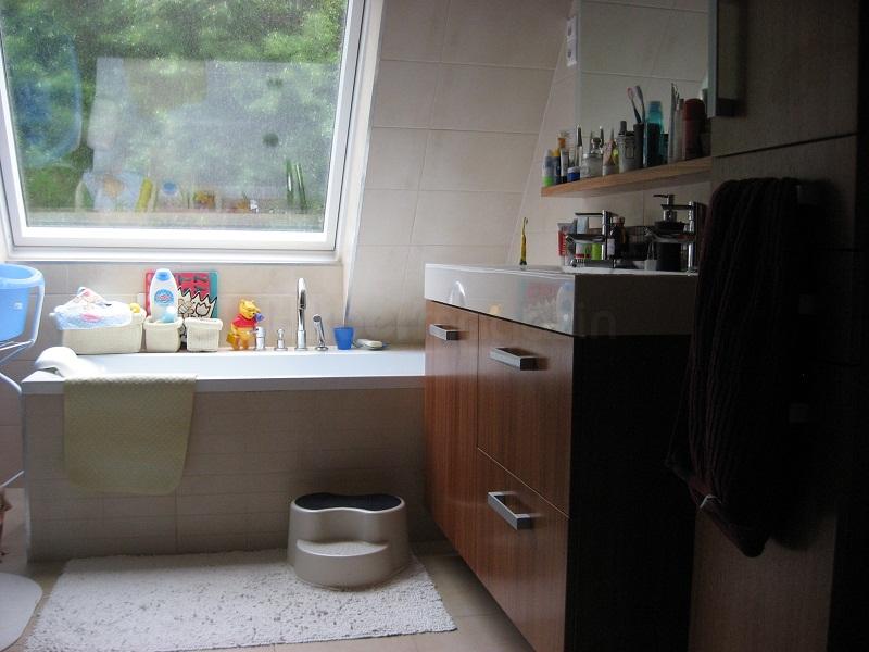 Dimmer Kati lakberendező, fiatalosan elegáns lakberendezés - fürdőszoba