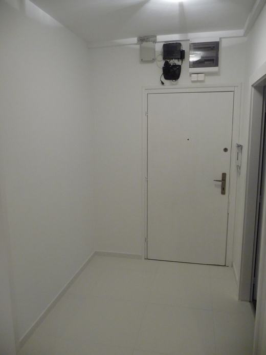 panellakás felújítás előszoba 02 ilyen lett