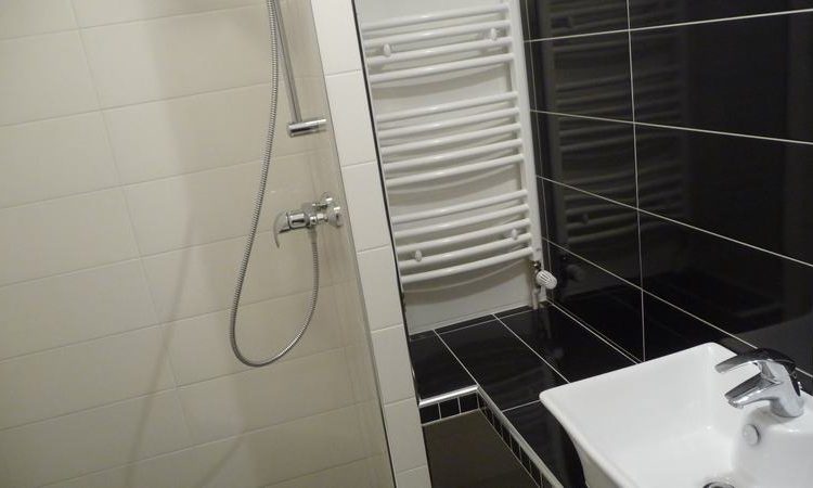 80nm-es panellakás átalakítás folyamata napról napra, kis költségvetéssel