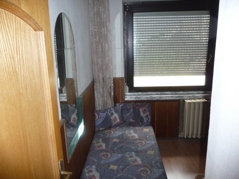 panellakás felújítás hálószoba 01 ilyen volt