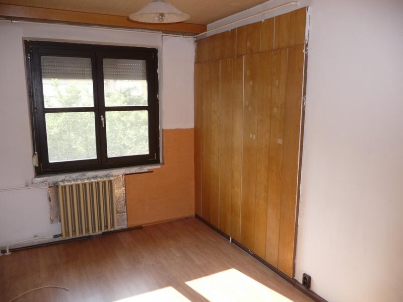 Panellakás felújítás napról napra - szoba 1