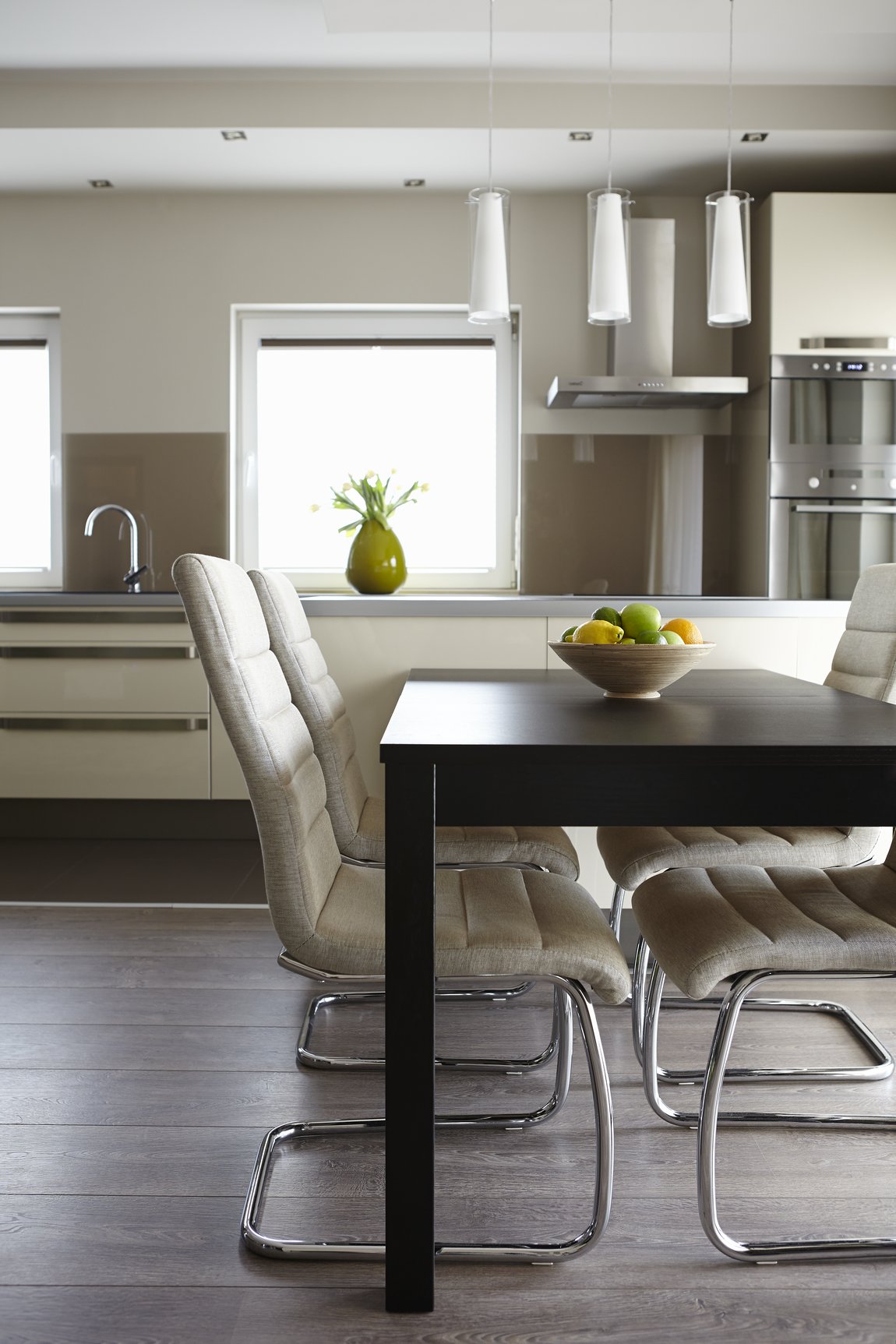 étkező - 90 nm-es kertvárosi ház - egy modern, letisztult, meleg otthon színtere 03 etkezo