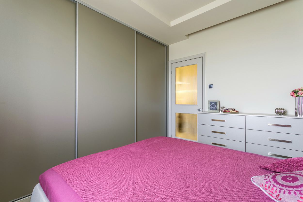 Panellakás a 3. kerületben - 50m2-es, kétszobás otthon felújítása és berendezése egyedülálló hölgy részére