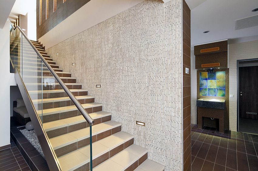 Egzotikus kőburkolatok hazánk első „felnőttbarát” szállodájában Egzotikus kőburkolatok hazánk első „felnőttbarát” szállodájában