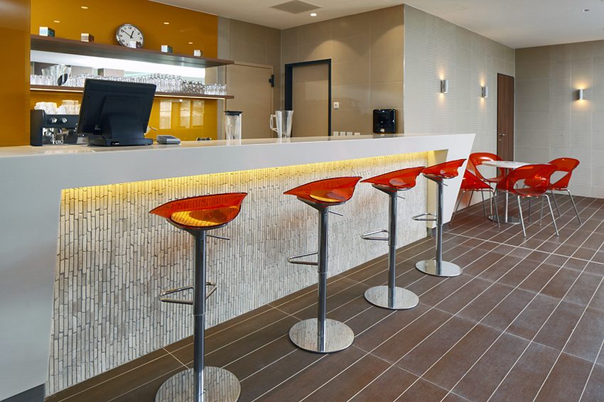 Egzotikus kőburkolatok hazánk első „felnőttbarát” szállodájában Egzotikus kőburkolatok hazánk első „felnőttbarát” szállodájában