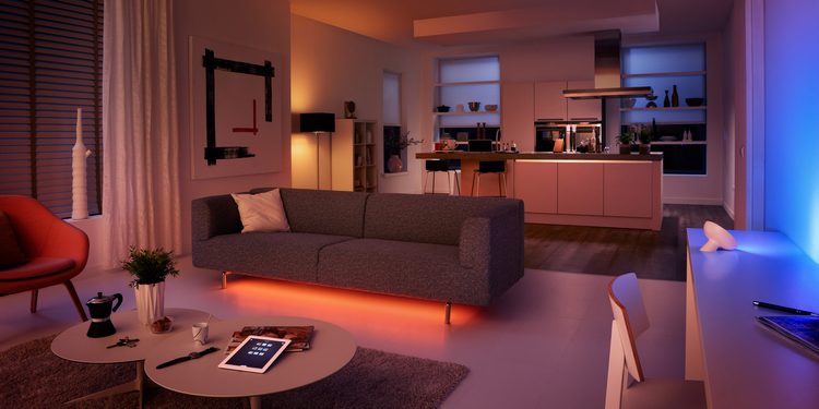 LED szalag világítás szín tekintetében bármilyen előfordulhat, a fehérből egyenesen 3-félét is találhatunk a boltok polcain (hideg-, meleg-, természetes fehér LED szalag), emellett kapható zöld, kék, piros, sárga egyszínű változatban is. LED szalag világítás szín tekintetében bármilyen előfordulhat, a fehérből egyenesen 3-félét is találhatunk a boltok polcain (hideg-, meleg-, természetes fehér LED szalag), emellett kapható zöld, kék, piros, sárga egyszínű változatban is.